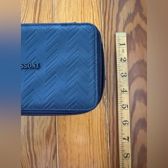 Missoni For Delta Travel Kit - Picture 6 of 6